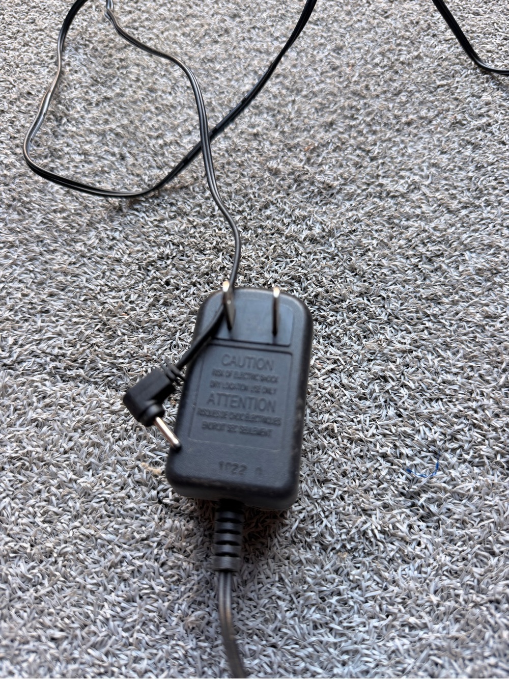 UA-0603 OEM SIL 26-160030-2UL-100 AC ADAPTER is a versatile 6 VAC 300 mA
